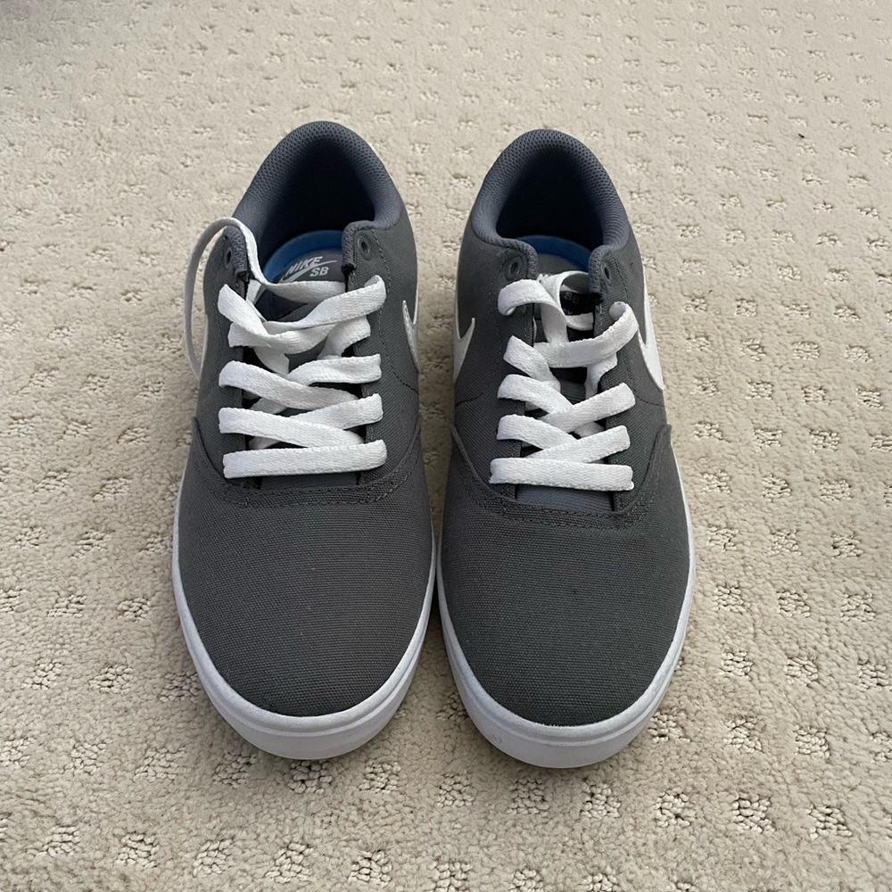 NIKE SB Check new never worn sneakers. Size 9W.